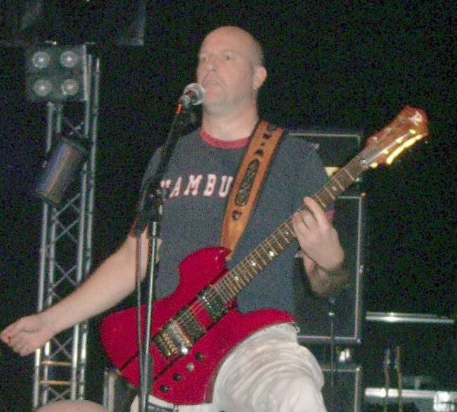 Image: 060929--bloodstock/web/savage_circus05.jpg