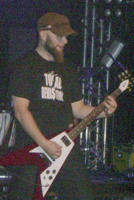 Image: 060930--bloodstock/web/omnium_gatherum01.jpg