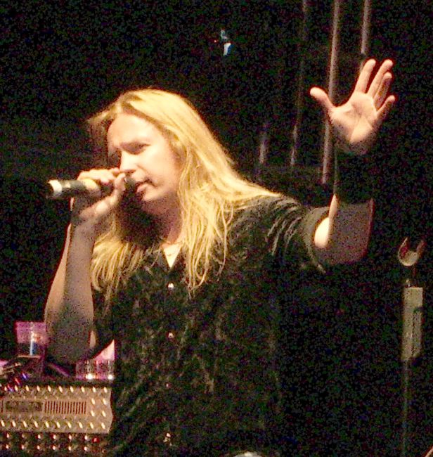 Image: 06boa/web/stratovarius07.jpg