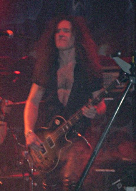 Image: 070220--hammerfall/web/poodles07.jpg