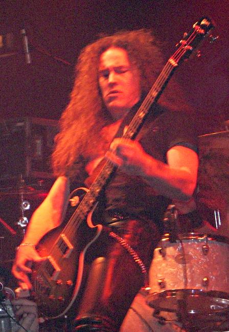 Image: 070220--hammerfall/web/poodles09.jpg