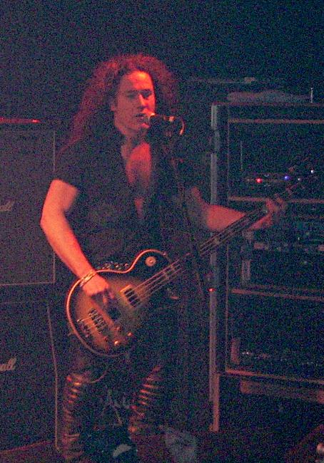 Image: 070220--hammerfall/web/poodles12.jpg