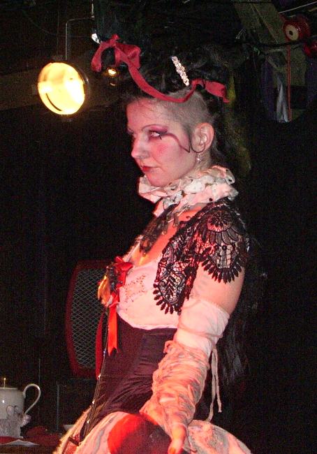 Image: 070720--emilie_autumn/web/ea13.jpg