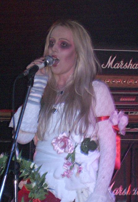 Image: 070720--emilie_autumn/web/ea15.jpg