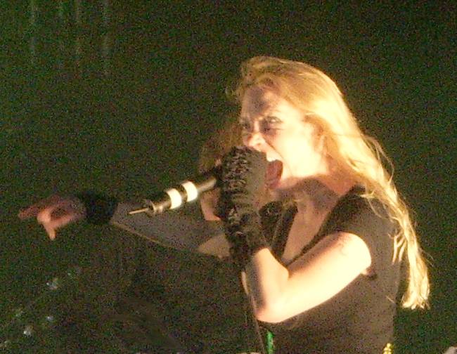 Image: 070818--boa/web/arch_enemy12.jpg