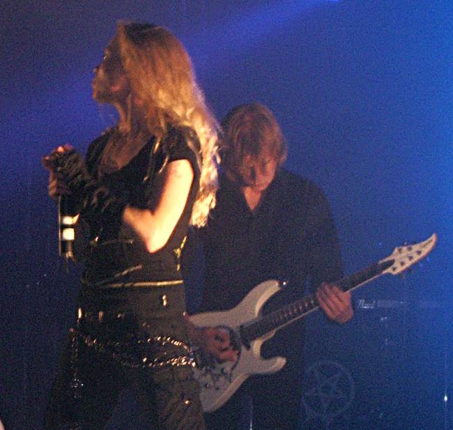 Image: 070818--boa/web/arch_enemy13.jpg