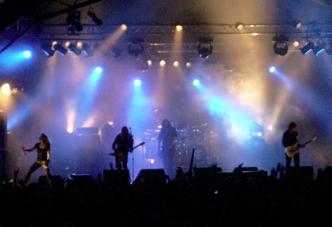 Image: 070818--boa/web/arch_enemy15.jpg