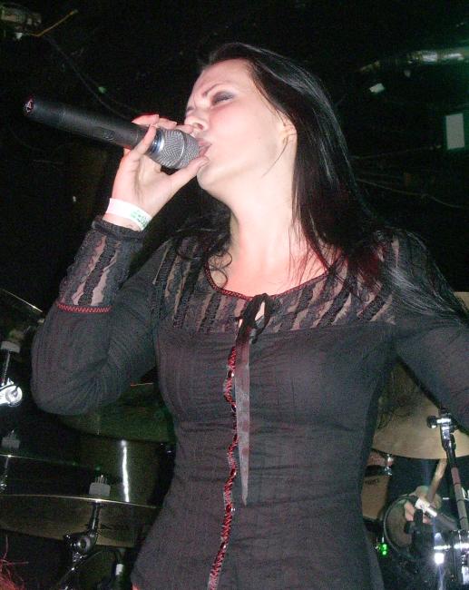 Image: 071121--fates_warning/web/tomera02.jpg